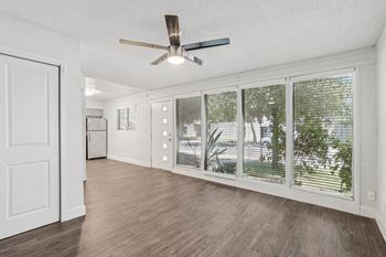 Floor-to-ceiling windows*